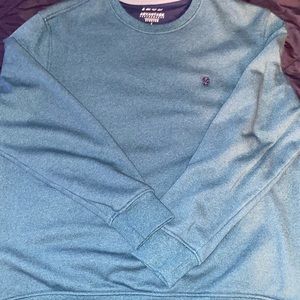 Izod Crewneck size L it’s for men